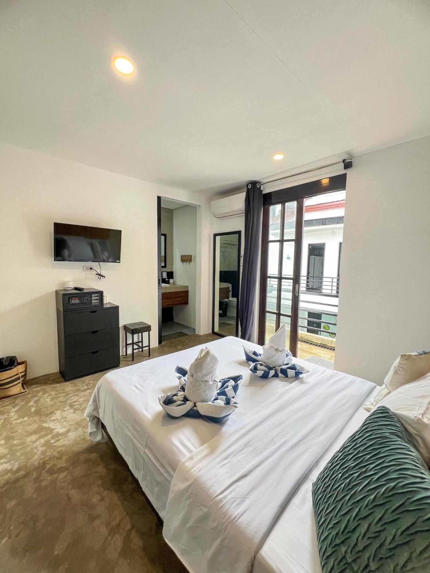 Hotel Siargao Bed And Brewery General Luna  Exterior foto